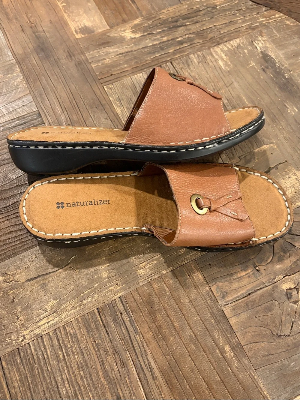 Naturalizer Callman Vintage Brown Leather Slide Sandals Size 8